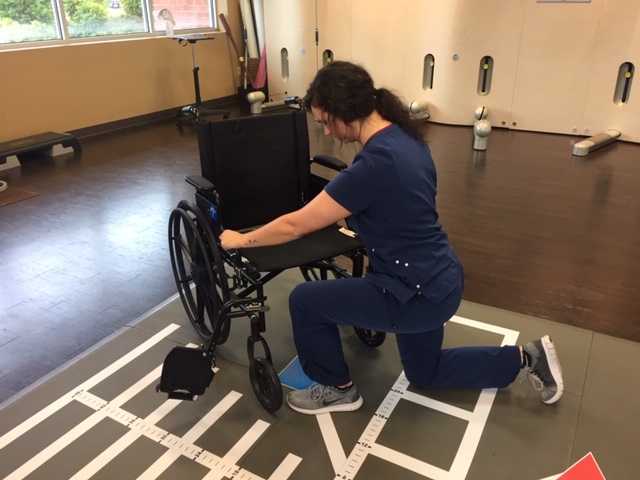 SmartCells physical therapy mat in use