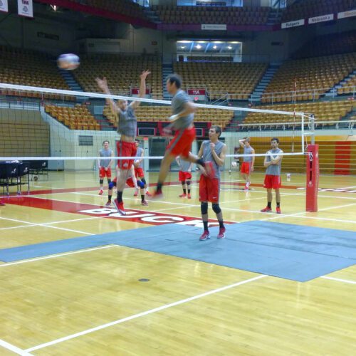 Ohio State mens volleyball team training on SmartCells Volleyball mats